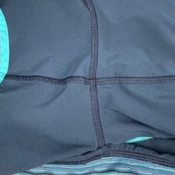 Lululemon Run Times Shorts Navy Space Dye Retro Style Athletic Running Size 4 - Picture 7 of 10